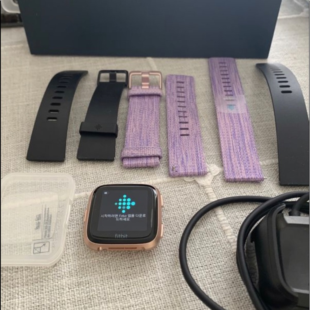 Fitbit Versa Special Edition